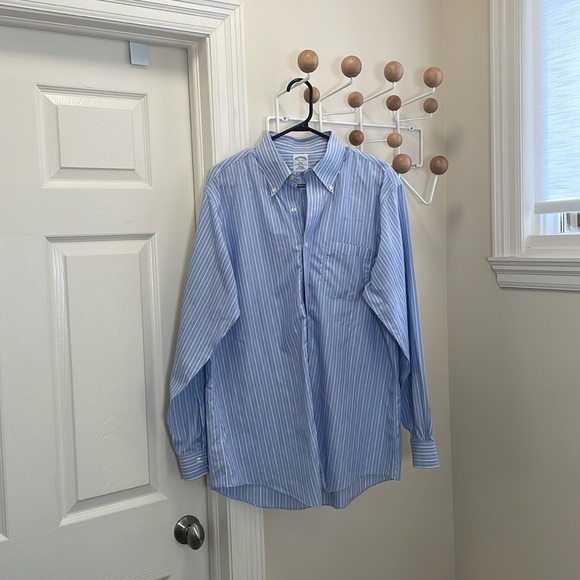 Brooks Brothers Y2K preppy Vertical Lines Long Sleeve Button Down Blue White XL - Picture 1 of 10